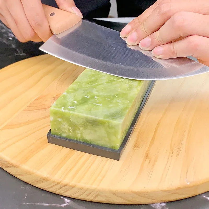 How to Care for Your Damascus Knife: Sharpening, Cleaning & Storage